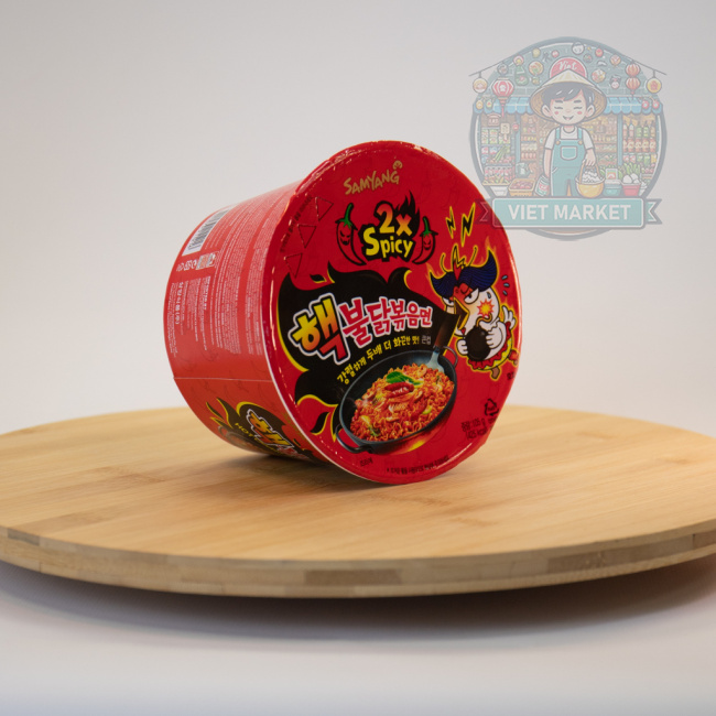 SAMYANG BULDAK Instantná zmes na prípravu polievky s kuracou extra dvojitou pikantnou príchuťou v miske 105g