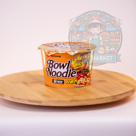 NONGSHIM Spicy Chicken Instantná zmes na prípravu pikantnej kuracej polievky v miske 100g