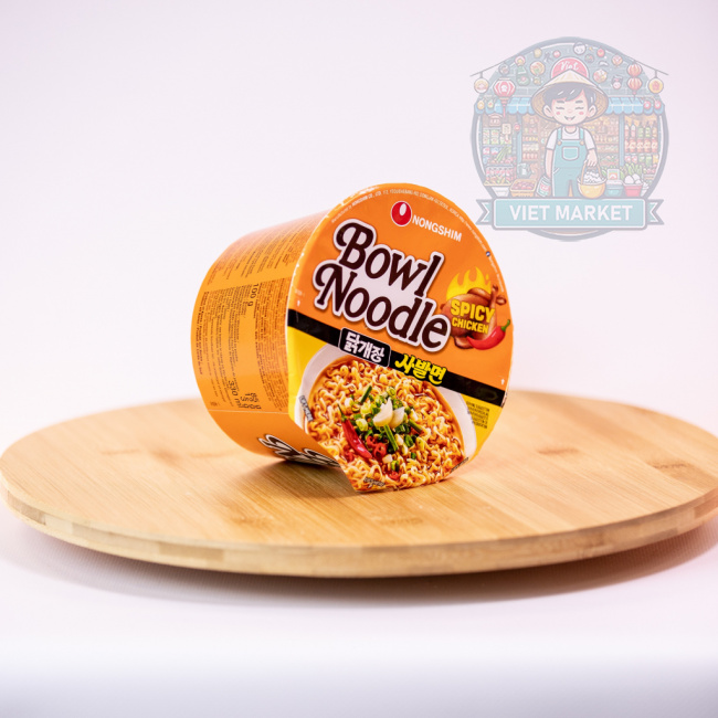 NONGSHIM Spicy Chicken Instantná zmes na prípravu pikantnej kuracej polievky v miske 100g